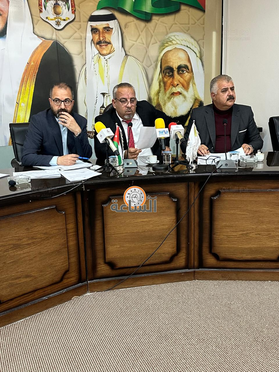 Madar Al-Saa Images 0.20716437552119604