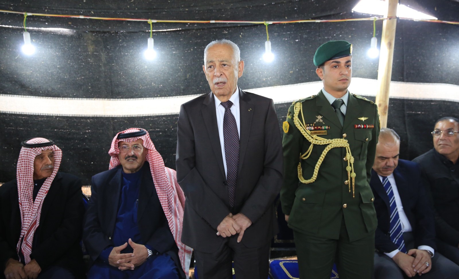 Madar Al-Saa Images 0.48440968292247777