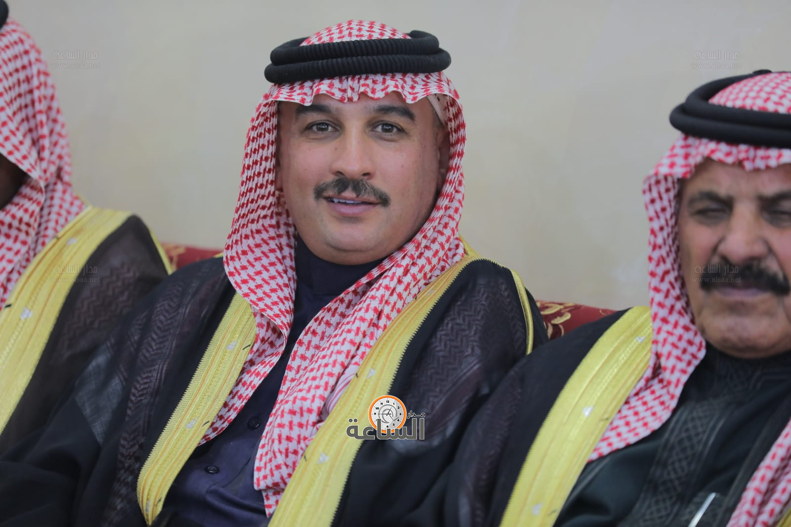 Madar Al-Saa Images 0.5388659363752137