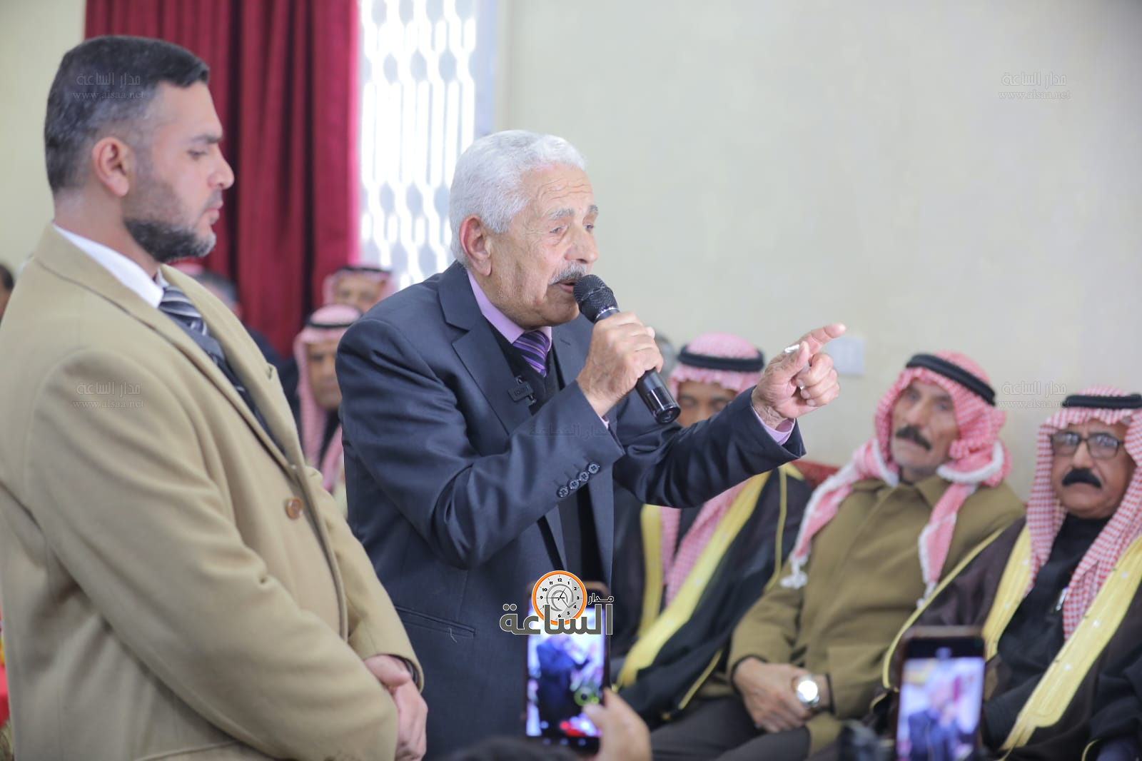 Madar Al-Saa Images 0.05057031699003134