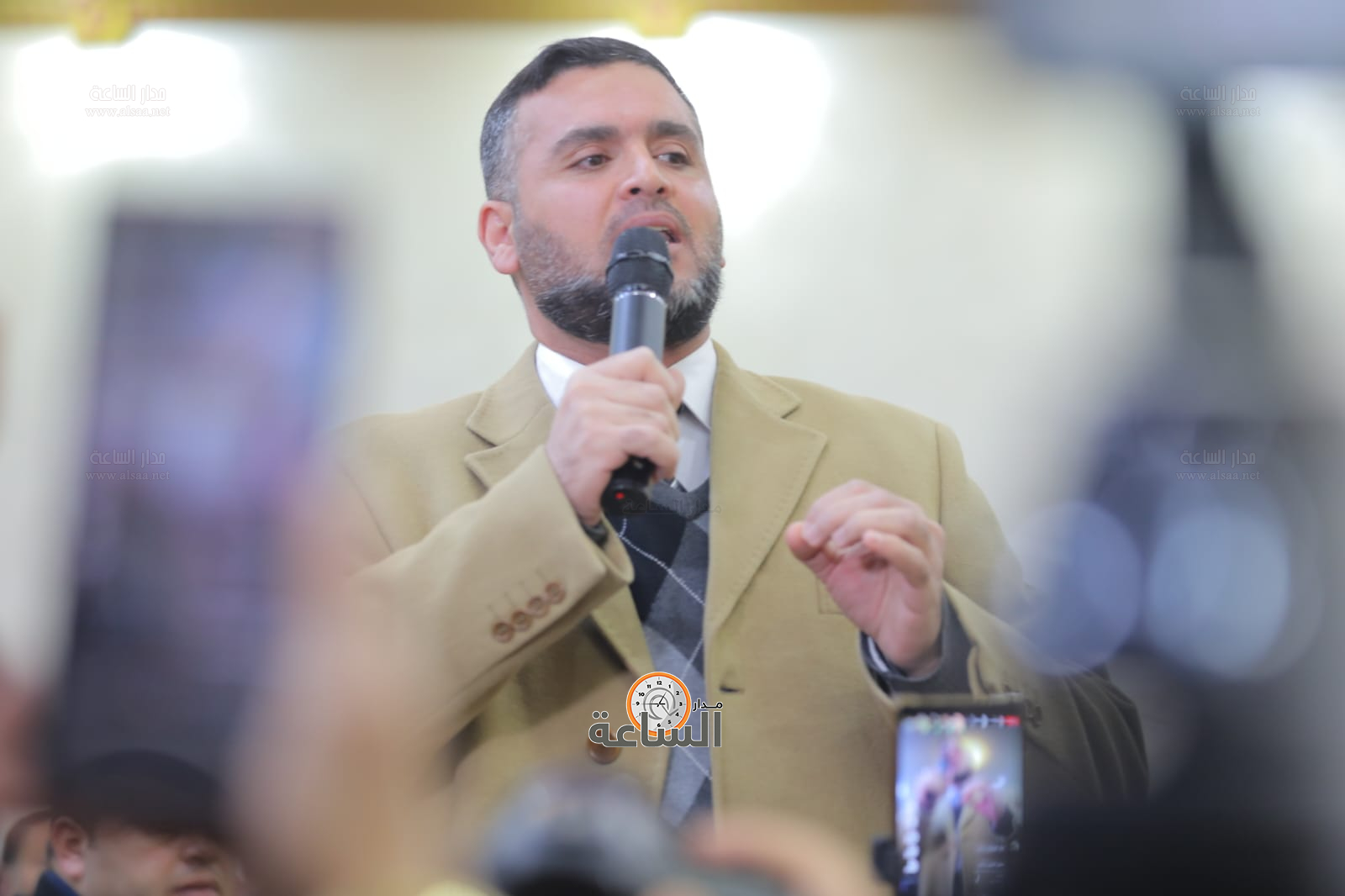 Madar Al-Saa Images 0.15061490392775267