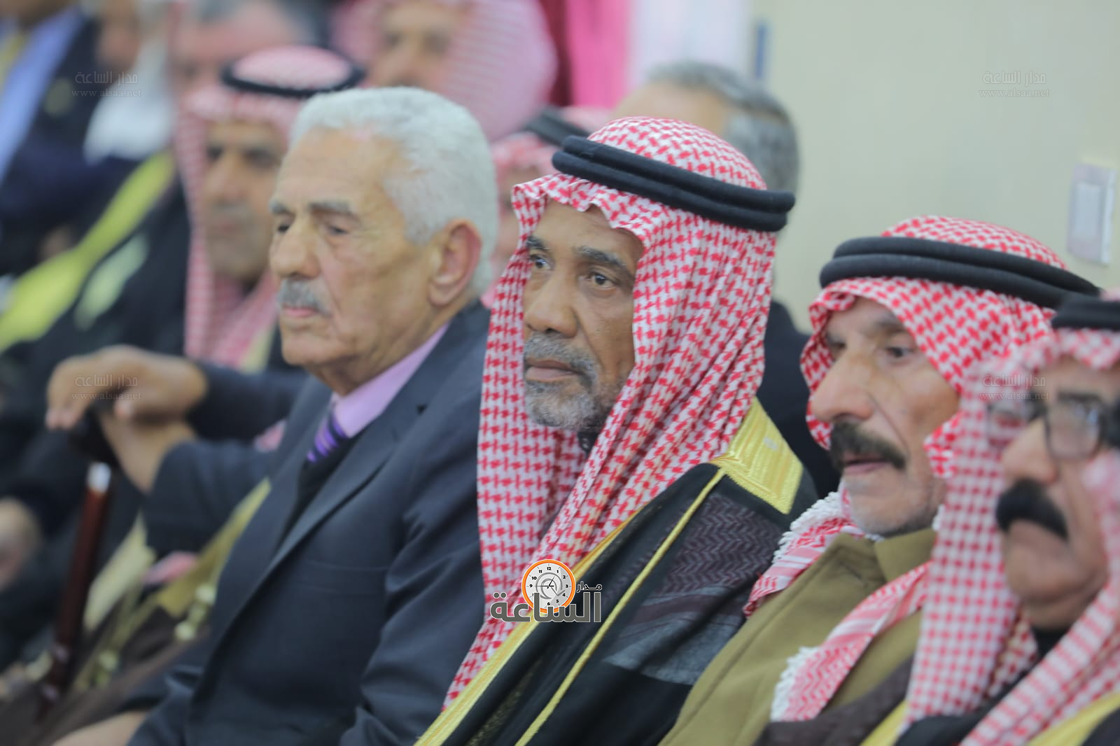 Madar Al-Saa Images 0.5484443371329086