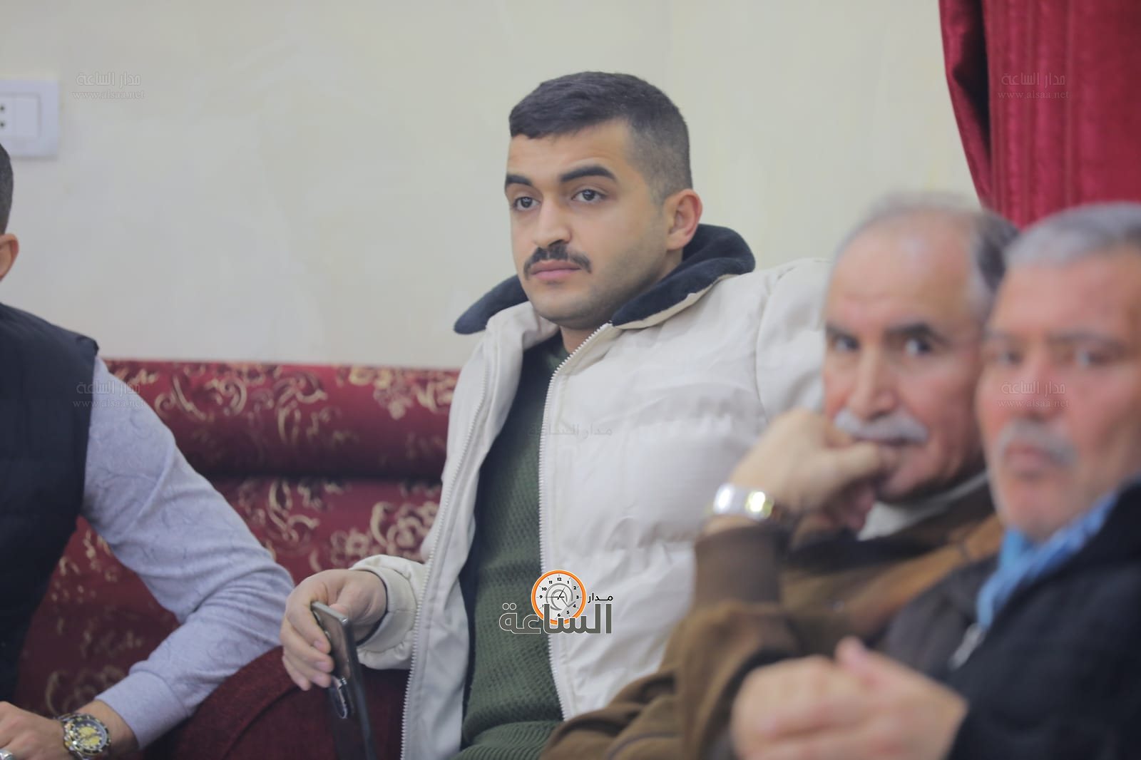 Madar Al-Saa Images 0.6485815537466506