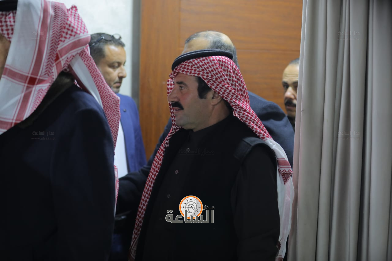 Madar Al-Saa Images 0.15405288979417175