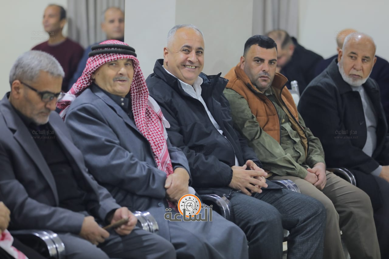 Madar Al-Saa Images 0.9859501097072776