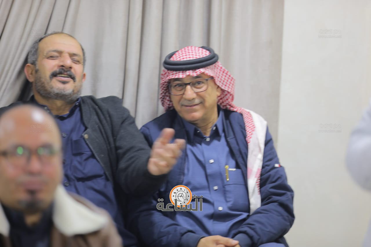 Madar Al-Saa Images 0.4955985848091222