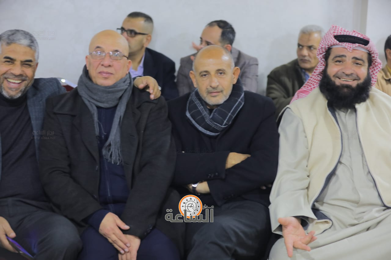 Madar Al-Saa Images 0.6931339905488325