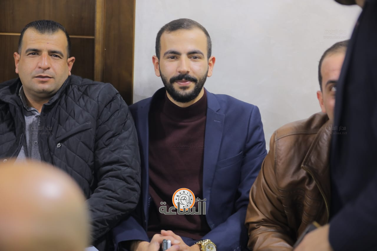 Madar Al-Saa Images 0.8936307425515282