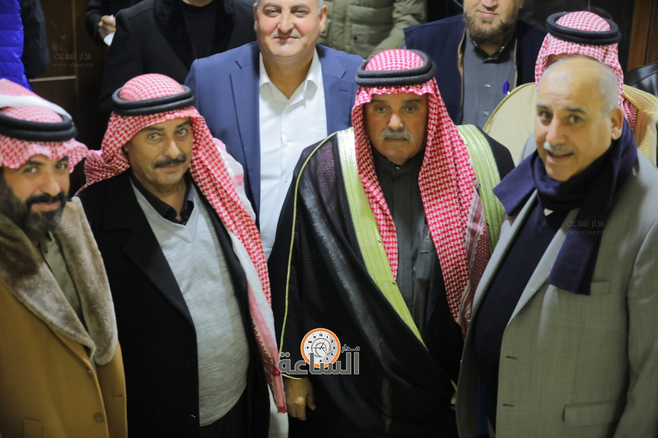 Madar Al-Saa Images 0.5711771435198183