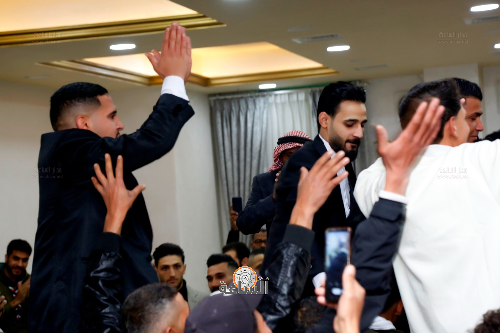 Madar Al-Saa Images 0.7398823203775562