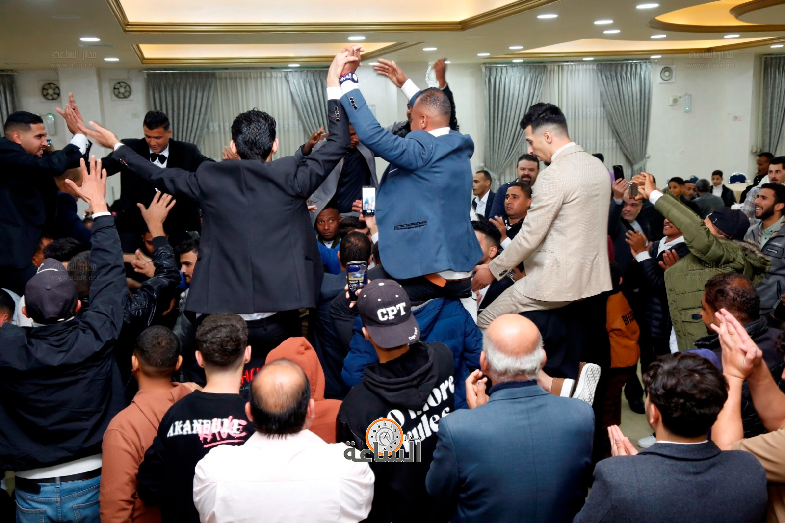 Madar Al-Saa Images 0.6338859720545318