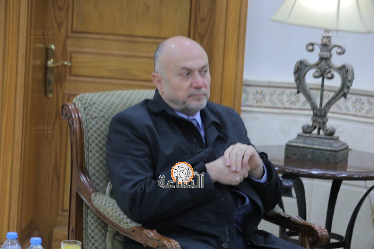 Madar Al-Saa Images 0.9006952281490506