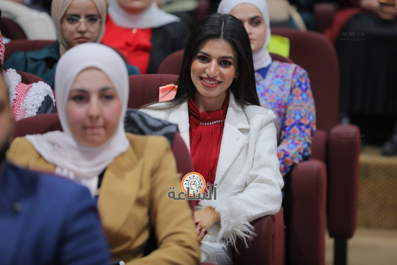 Madar Al-Saa Images 0.9331480044099838