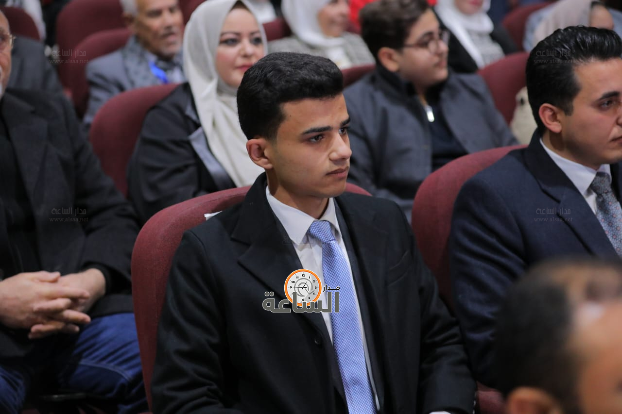 Madar Al-Saa Images 0.8638722901106552