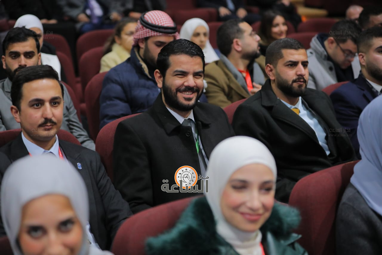 Madar Al-Saa Images 0.39289117334038504