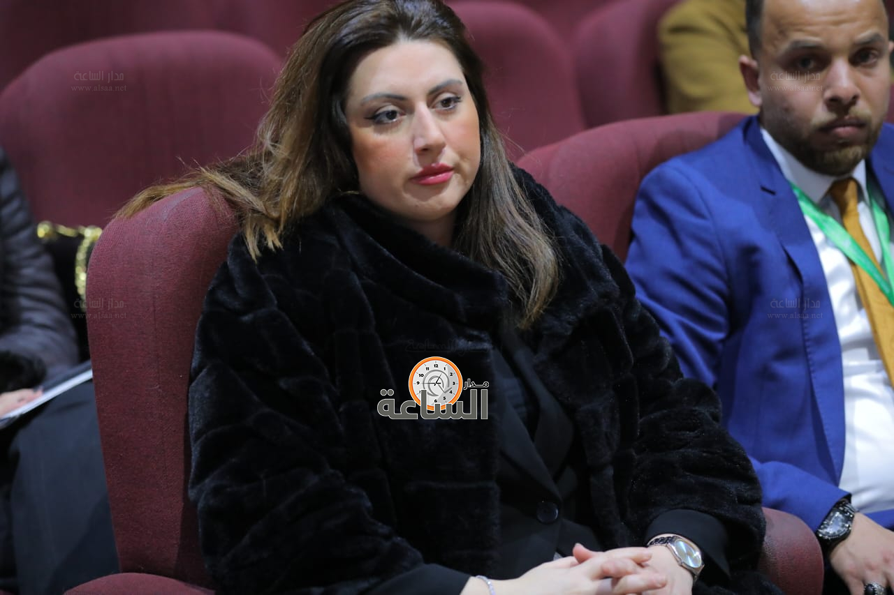 Madar Al-Saa Images 0.15366898359350611