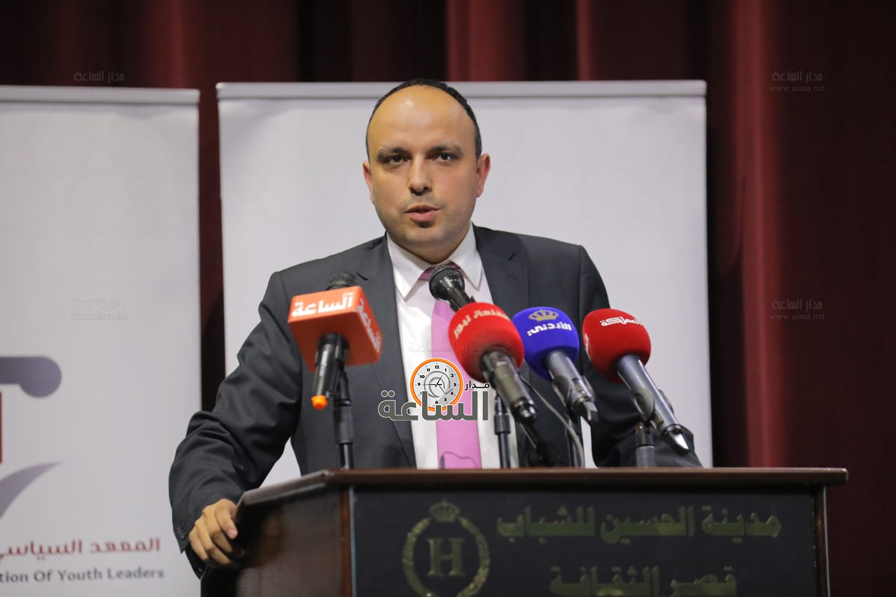 Madar Al-Saa Images 0.8648448588984572