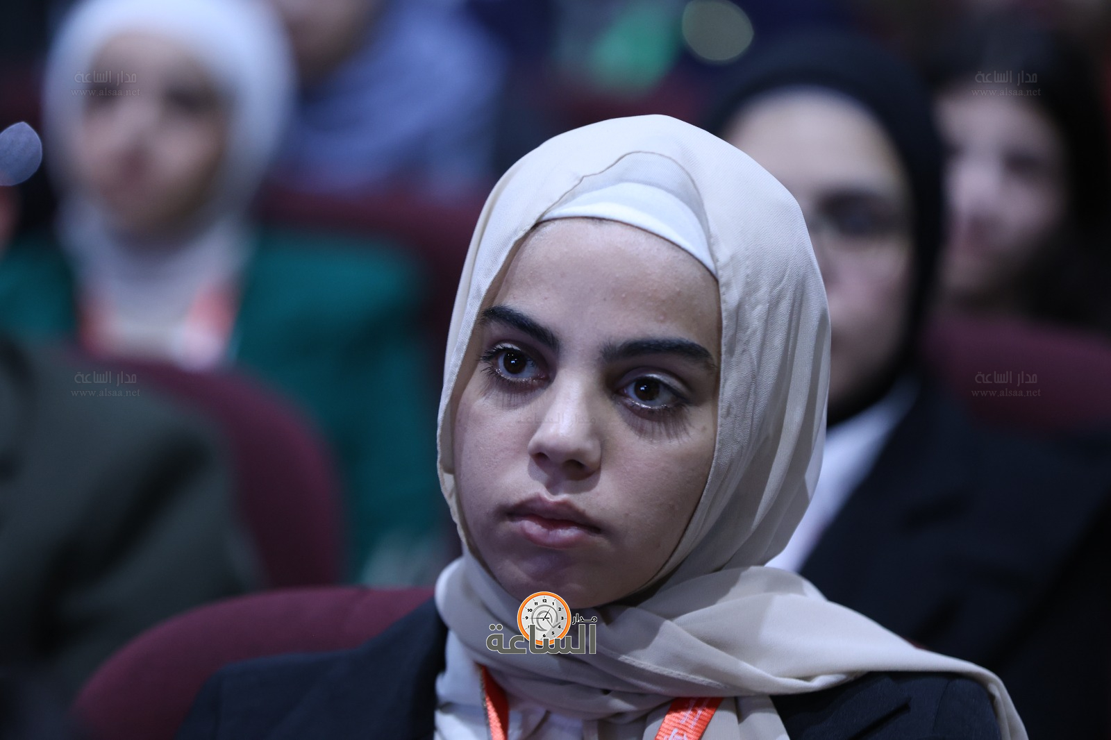 Madar Al-Saa Images 0.4133346641940152