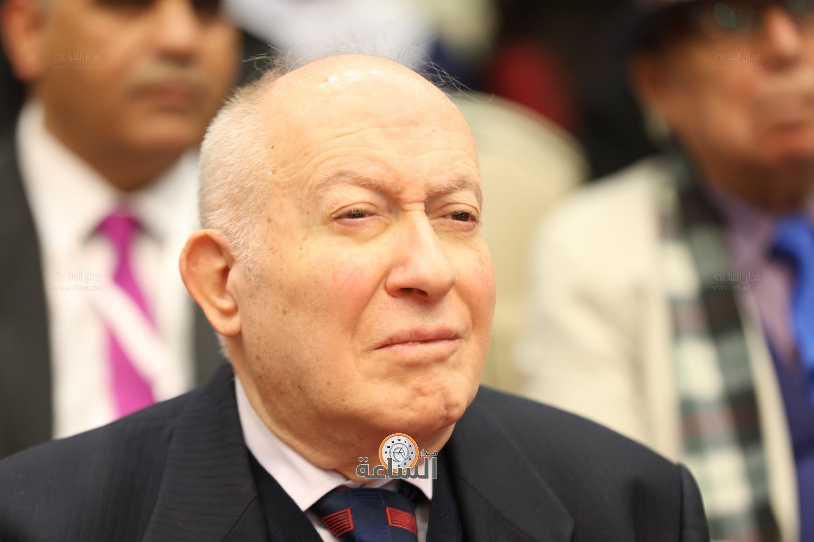 Madar Al-Saa Images 0.856786573172889