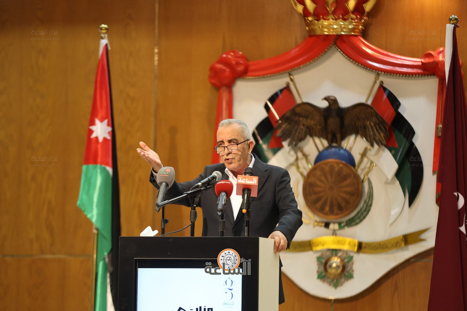 Madar Al-Saa Images 0.9671690699717073