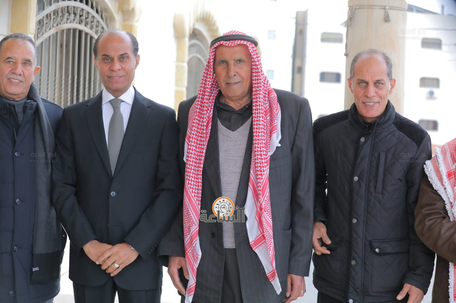 Madar Al-Saa Images 0.8753845199616135