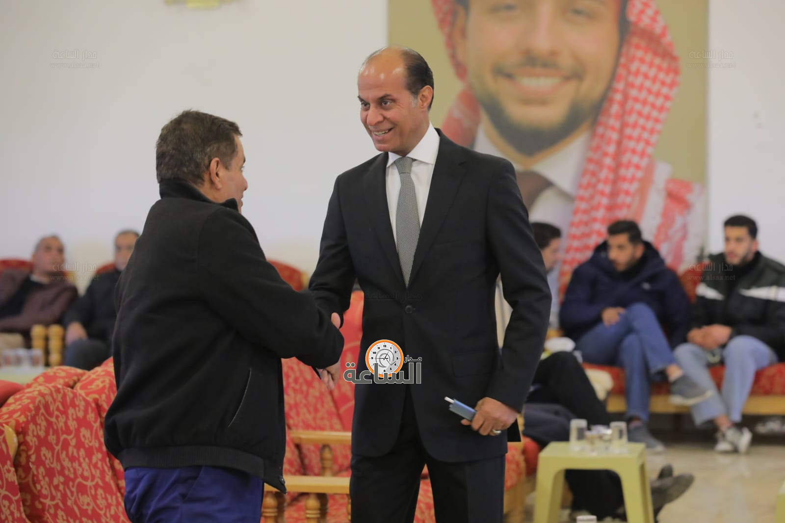 Madar Al-Saa Images 0.40238678822281604