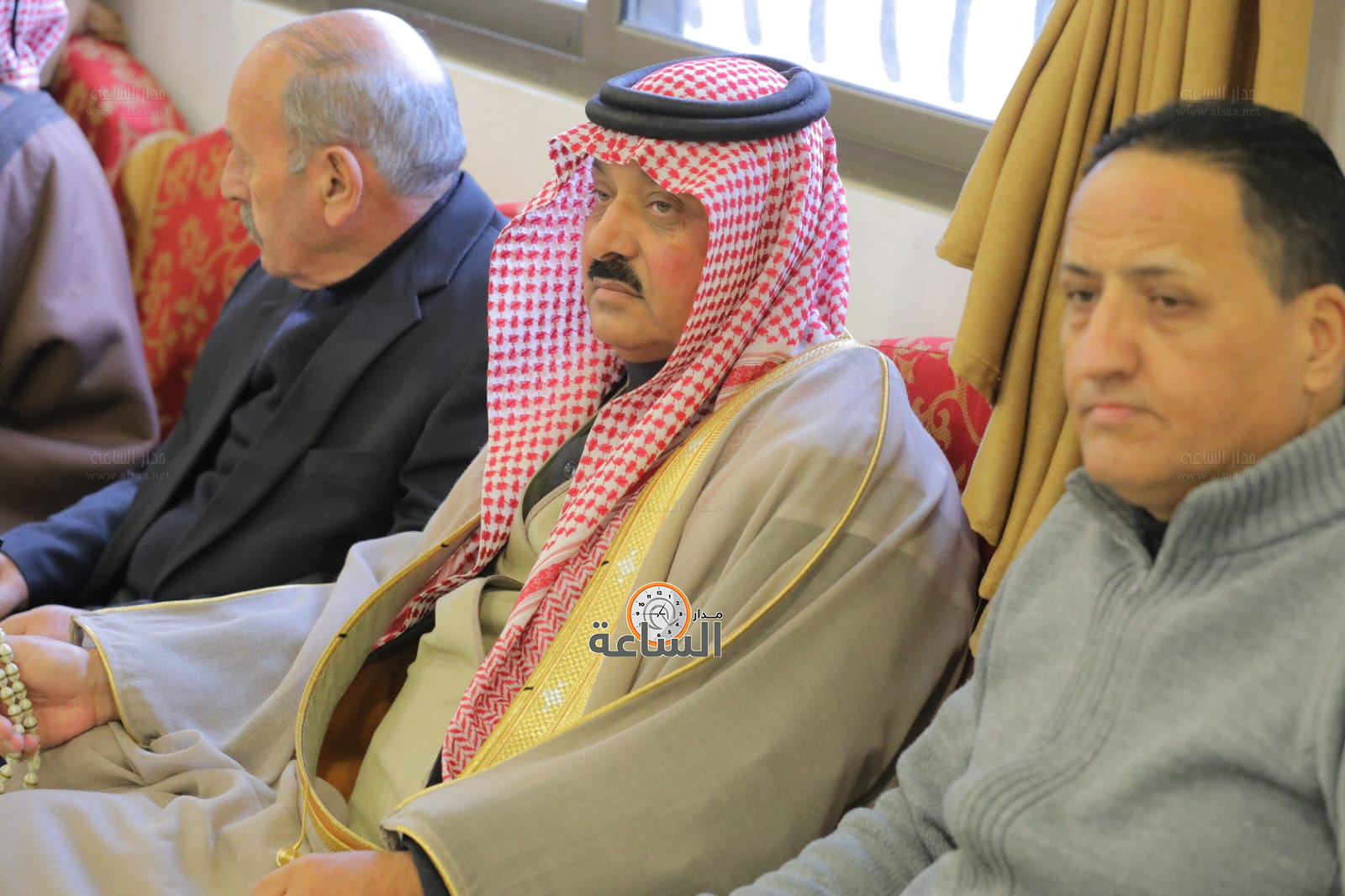 Madar Al-Saa Images 0.15948395677783744