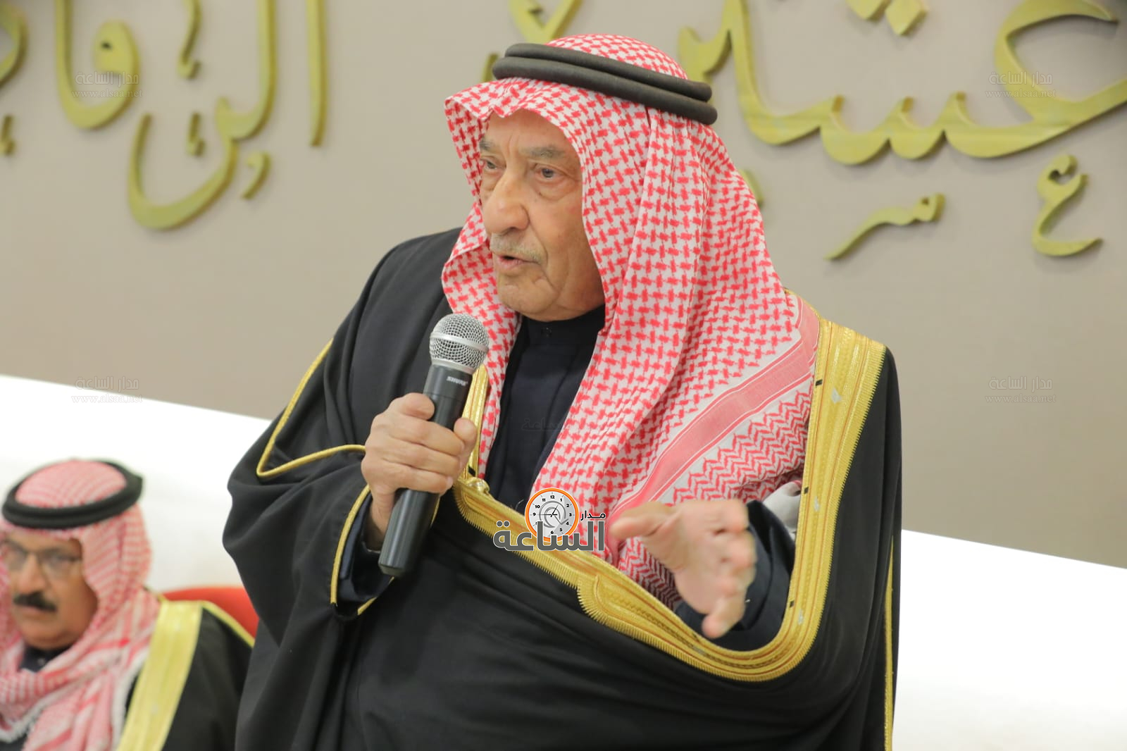 Madar Al-Saa Images 0.8511160940309603