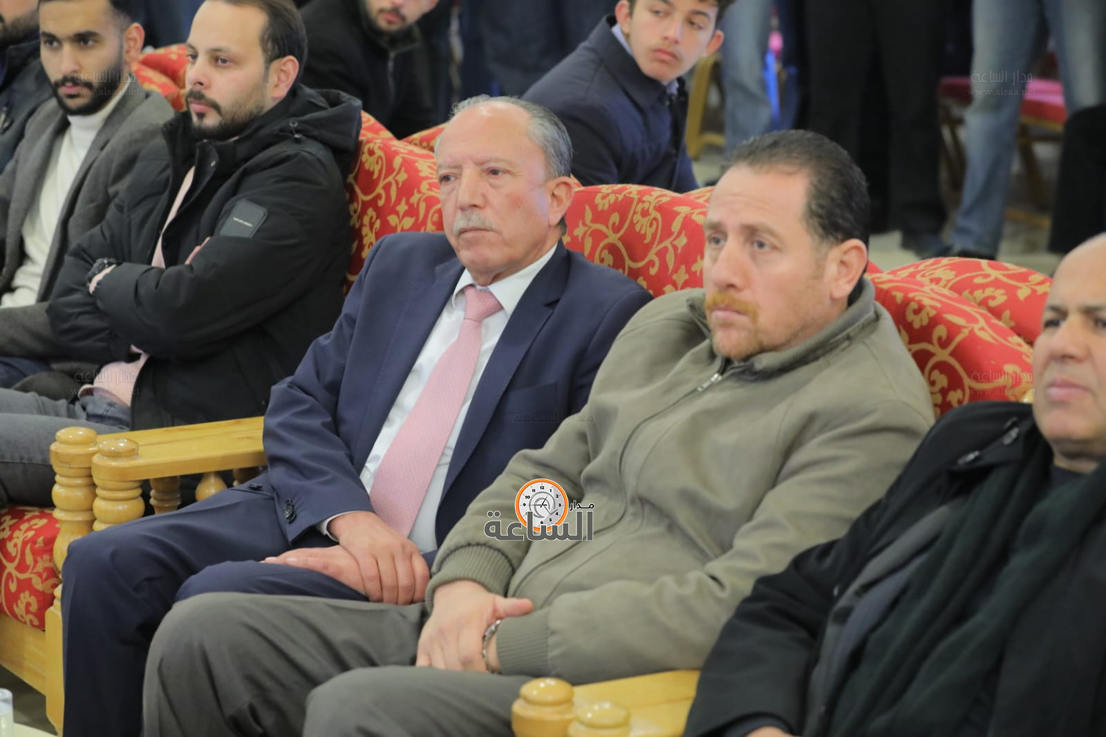 Madar Al-Saa Images 0.7099387853143788