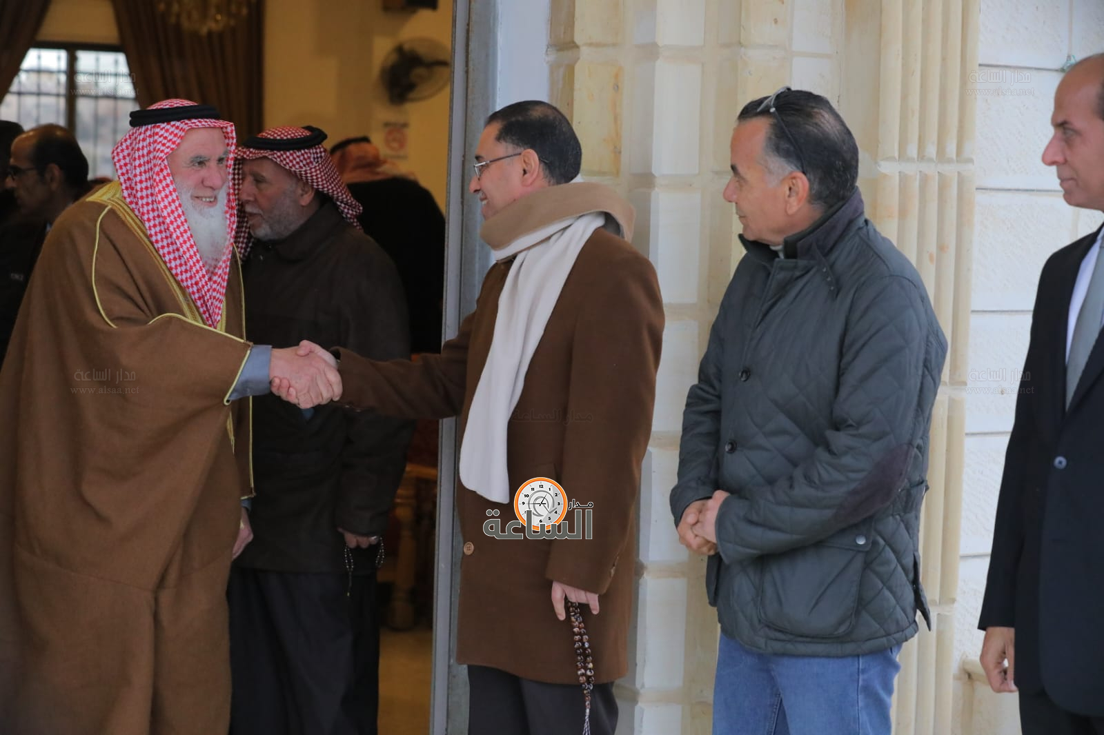 Madar Al-Saa Images 0.5007716661931432