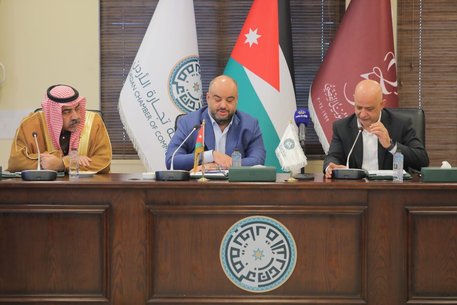 Madar Al-Saa Images 0.17603232674710823