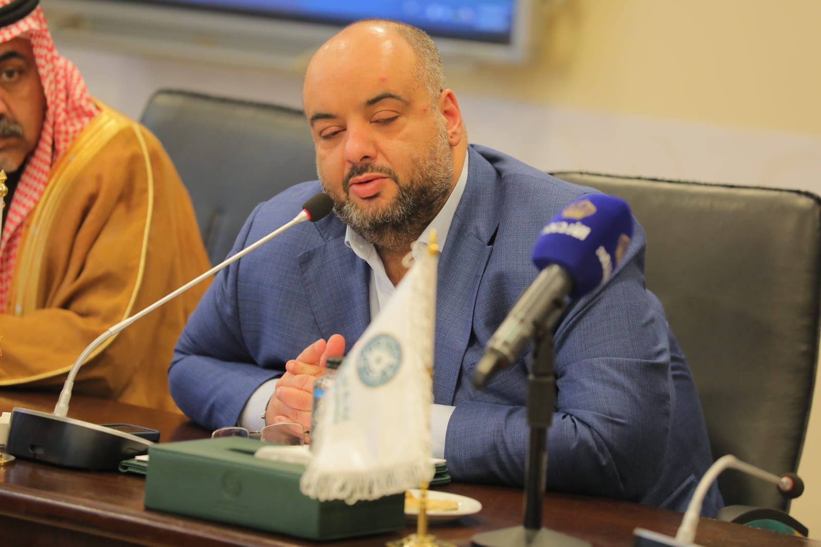 Madar Al-Saa Images 0.6934086847143124