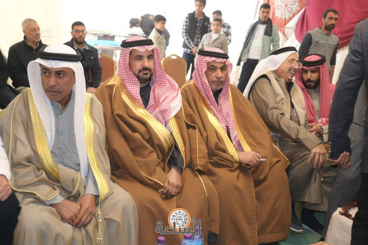 Madar Al-Saa Images 0.4142560300788176