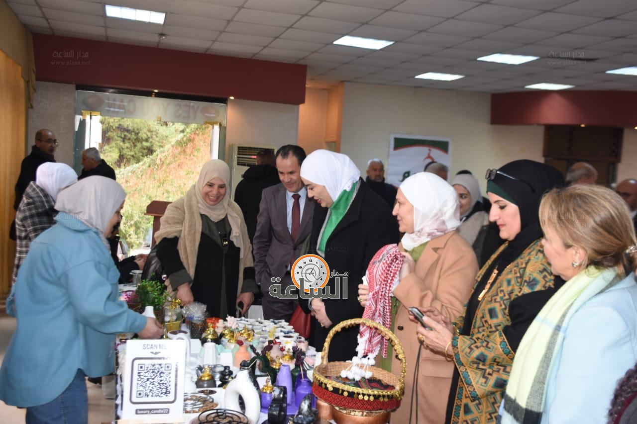 Madar Al-Saa Images 0.1618477265724707