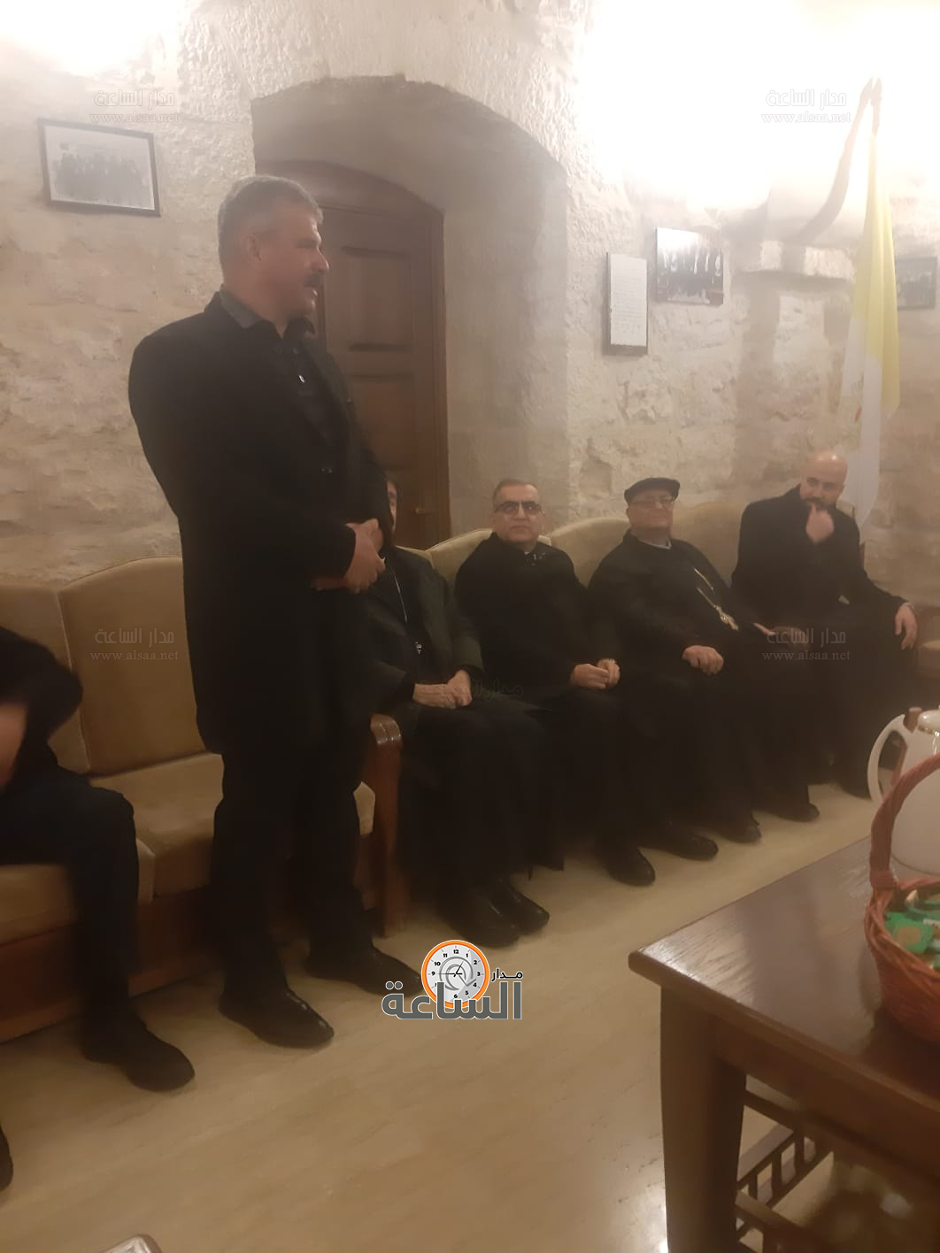 Madar Al-Saa Images 0.45976568350082525