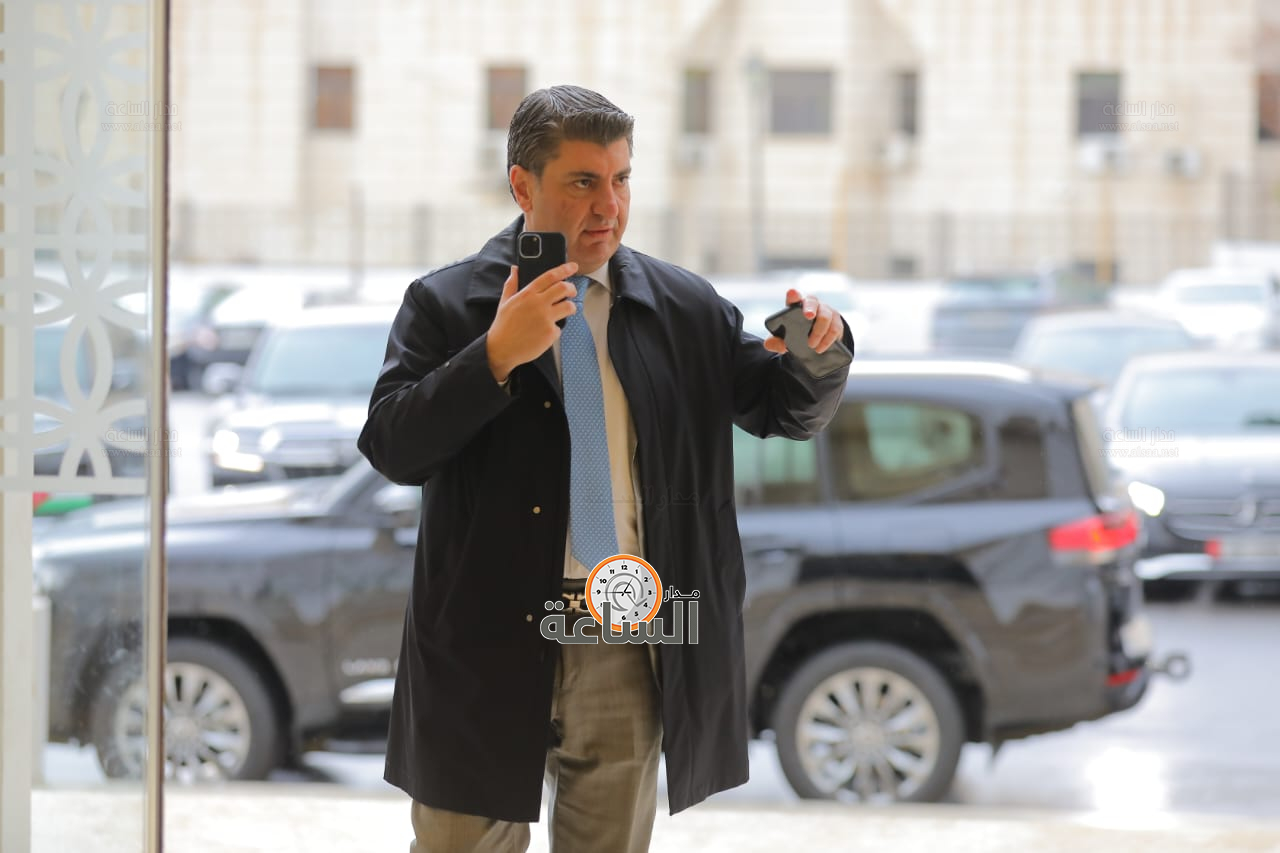 Madar Al-Saa Images 0.5351652045698141