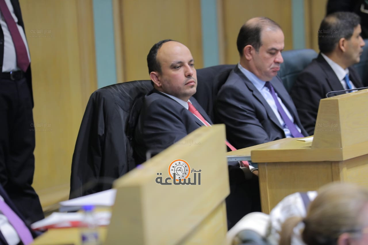 Madar Al-Saa Images 0.7285651481268538