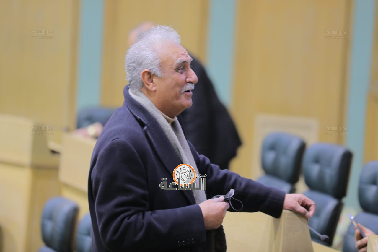 Madar Al-Saa Images 0.3696407443979923