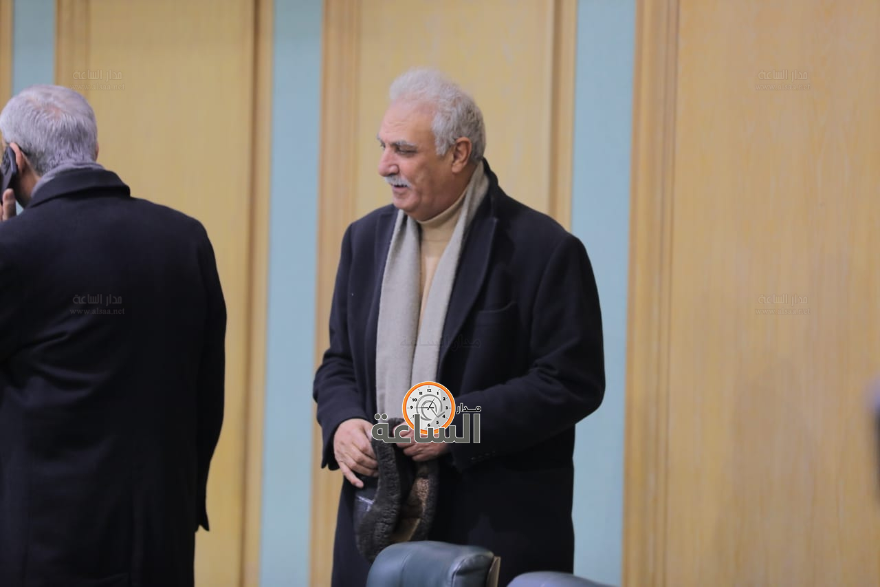 Madar Al-Saa Images 0.7816139213619713