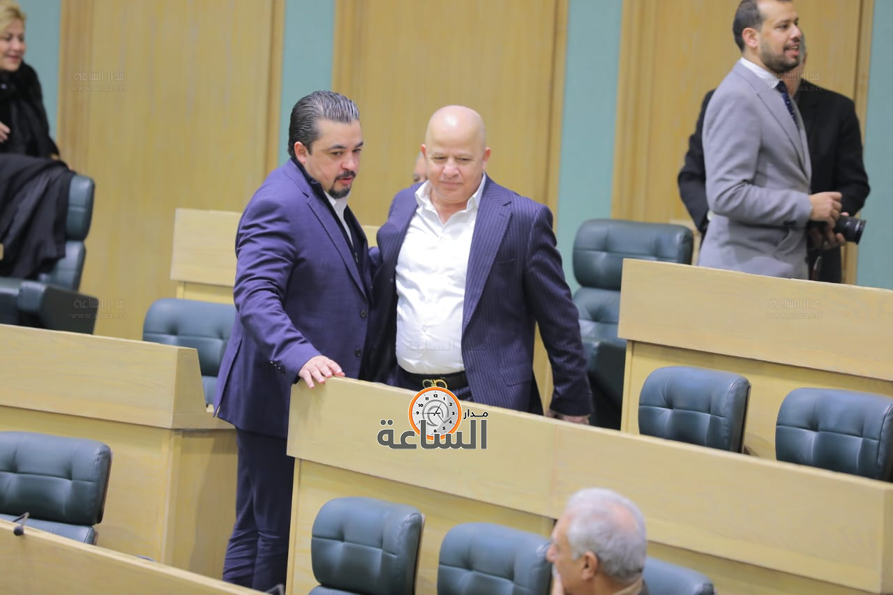 Madar Al-Saa Images 0.5581448583928281