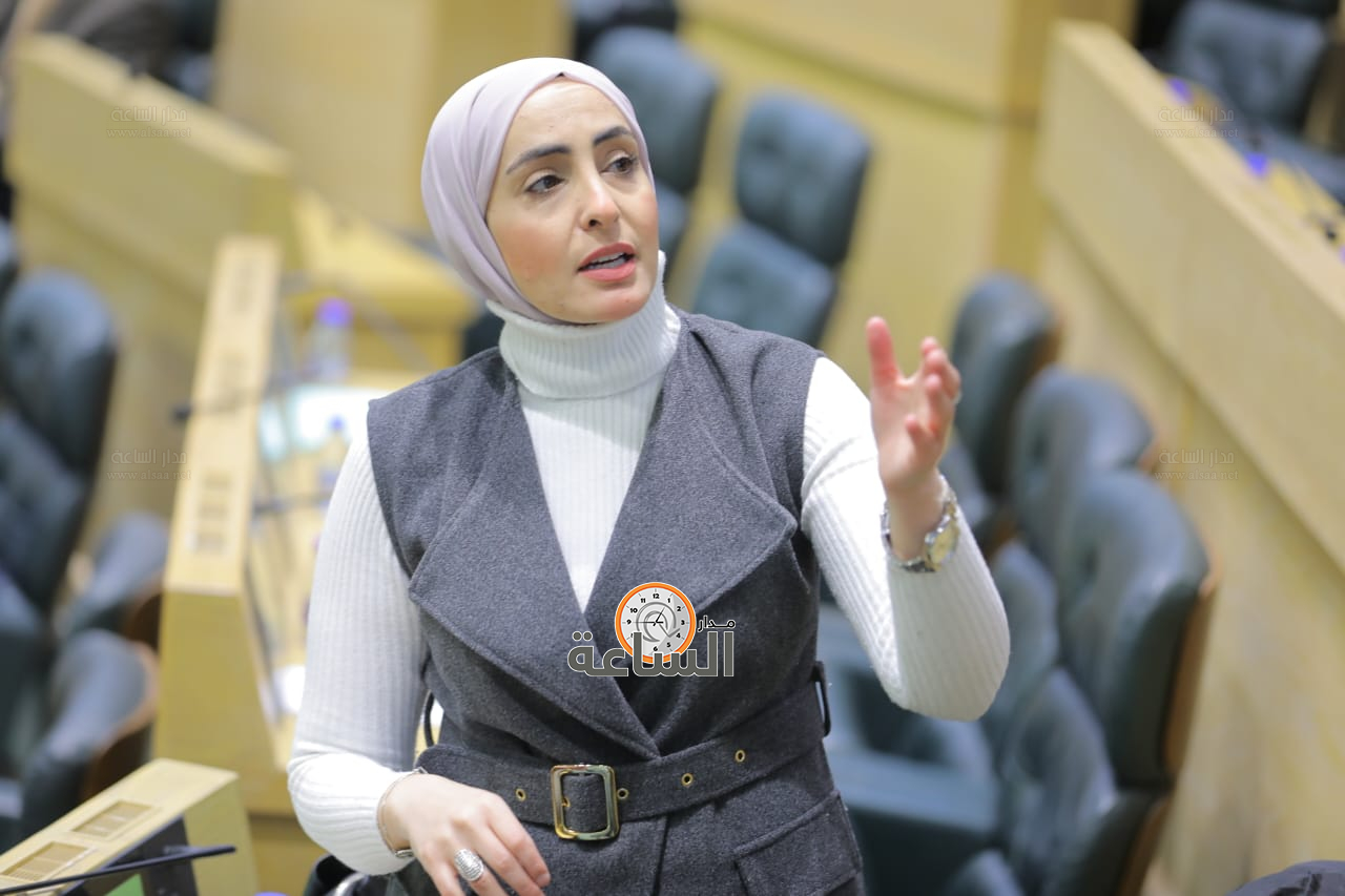 Madar Al-Saa Images 0.05933780144713752