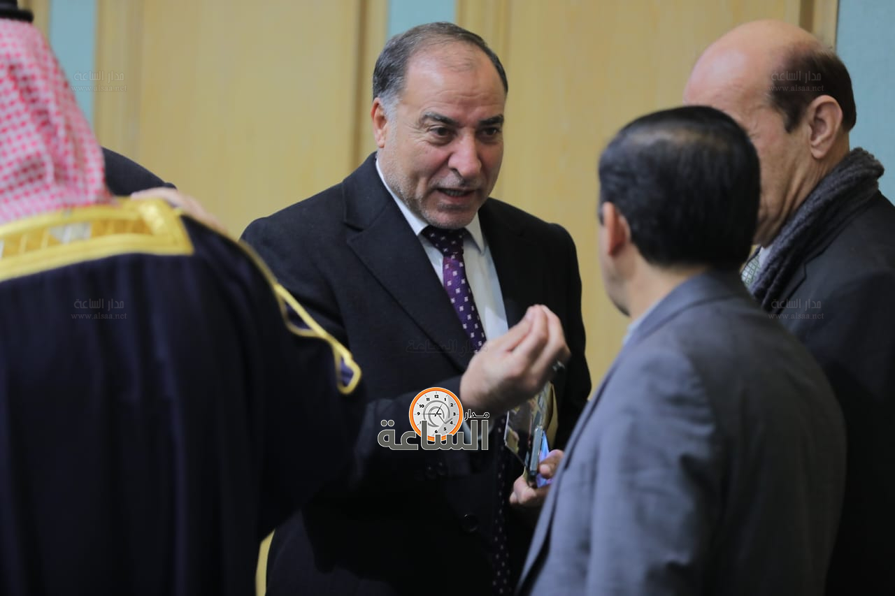 Madar Al-Saa Images 0.9826557577944646