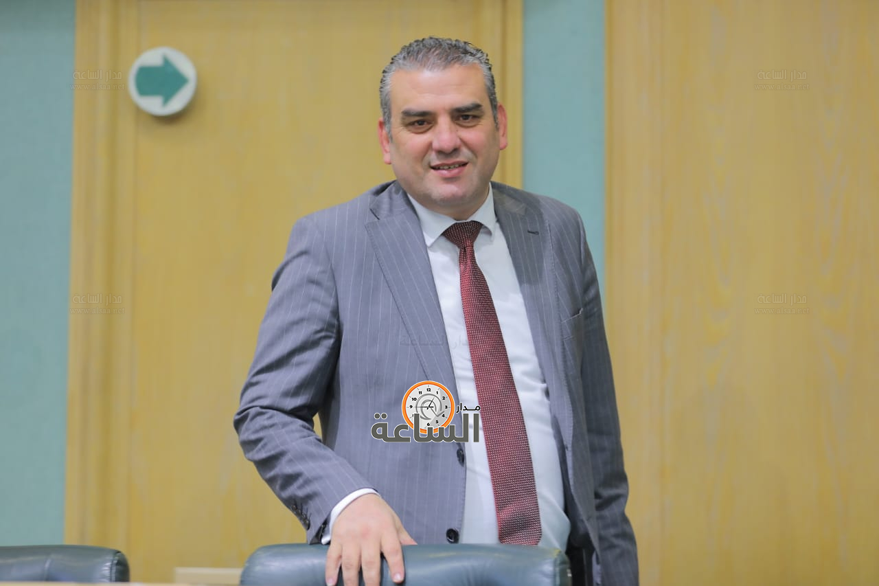 Madar Al-Saa Images 0.9144861150250887