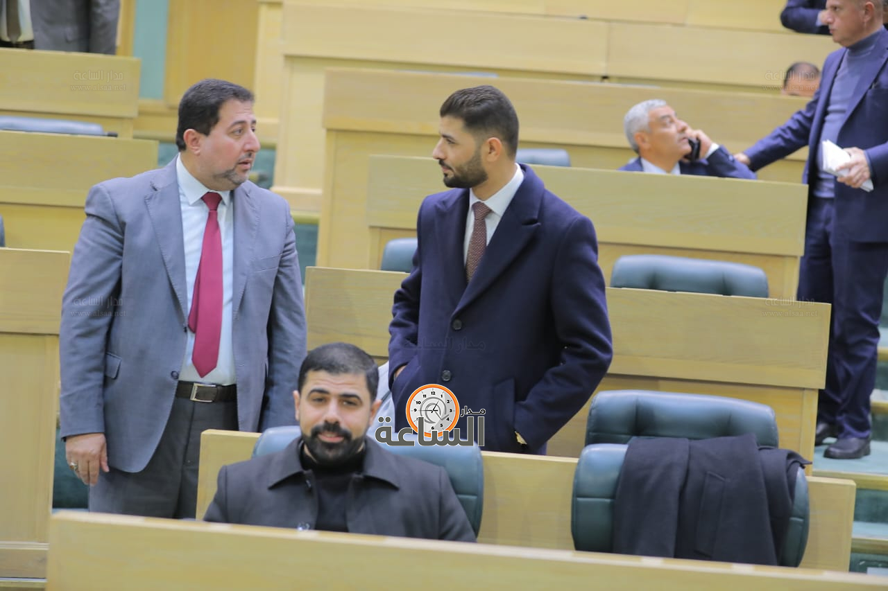 Madar Al-Saa Images 0.2794308324157959