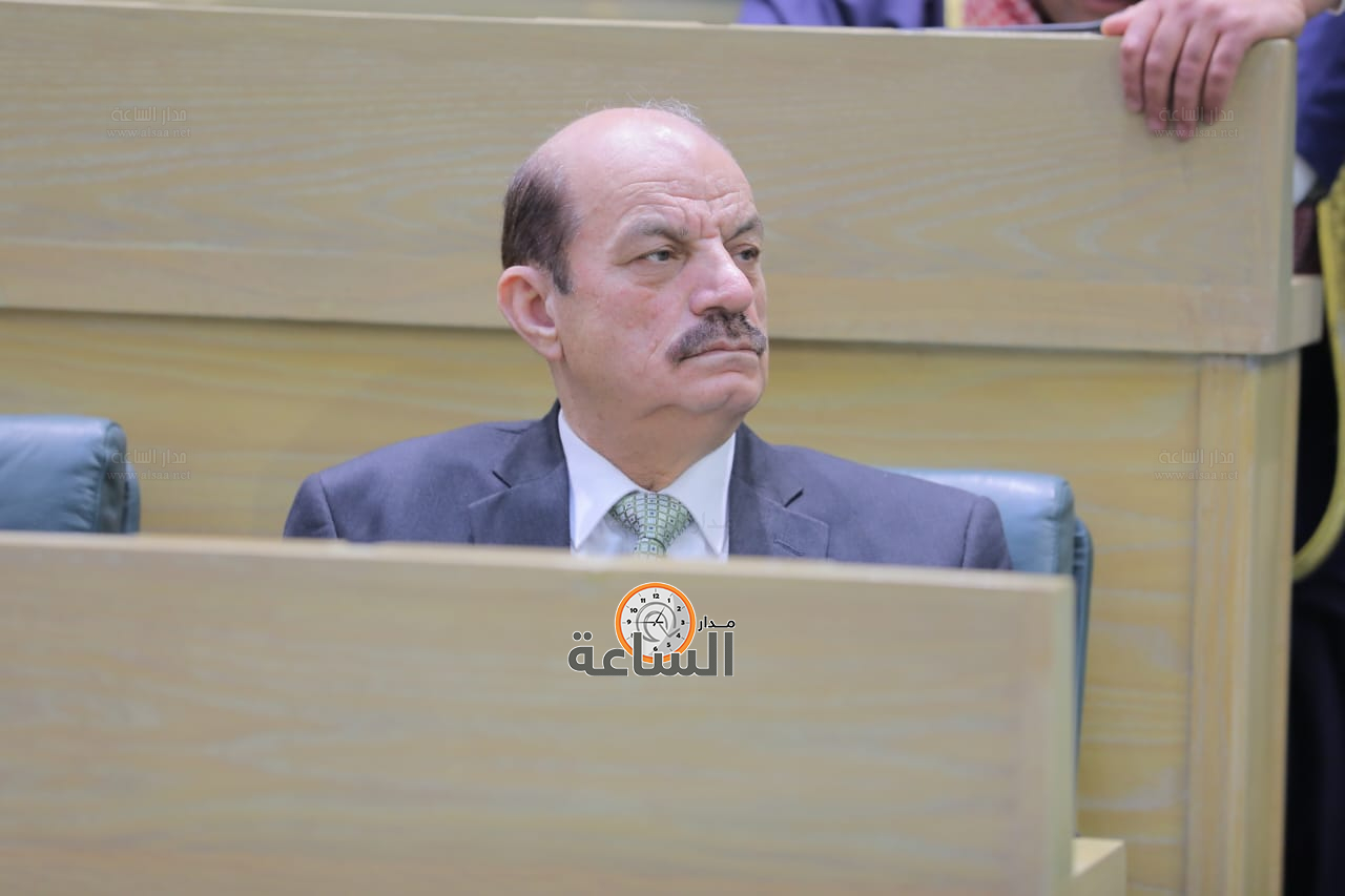 Madar Al-Saa Images 0.13640788277903138