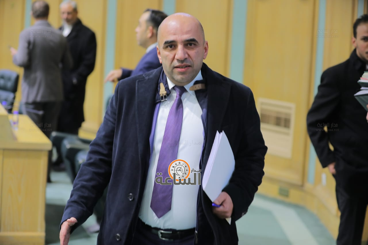 Madar Al-Saa Images 0.8161764368878381