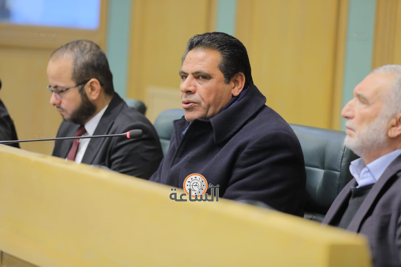 Madar Al-Saa Images 0.3486039802688161