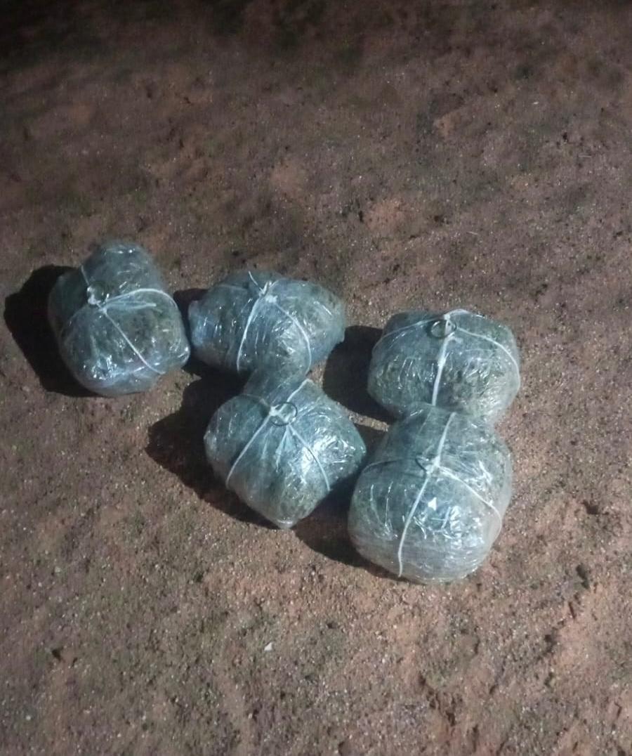 Madar Al-Saa Images 0.858648709084959