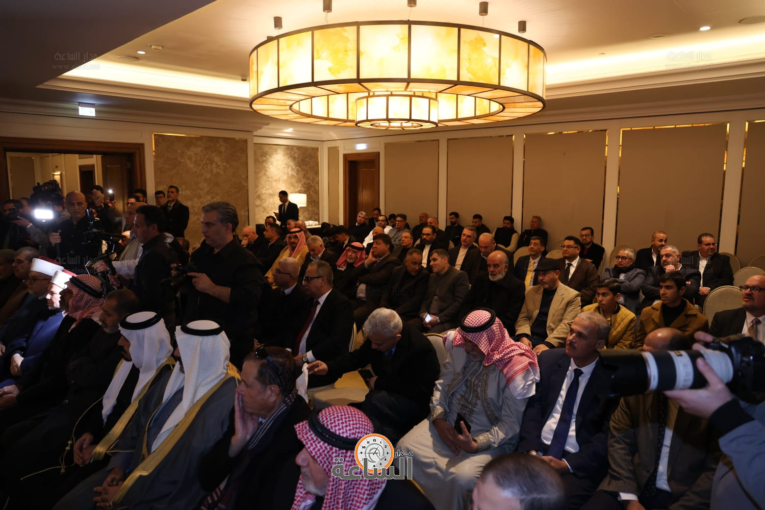 Madar Al-Saa Images 0.413089273999818