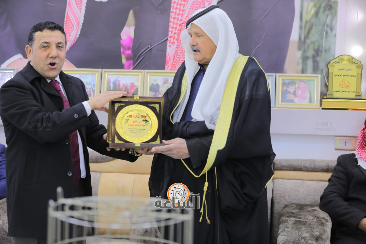 Madar Al-Saa Images 0.6638454025849705